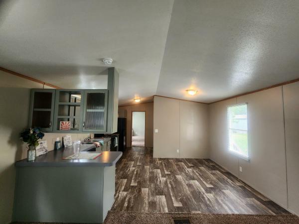 2005 Fleetwood Highland Park Mobile Home