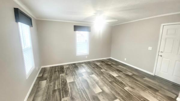 2020 Clayton Homes Inc Community Series Mobile Home