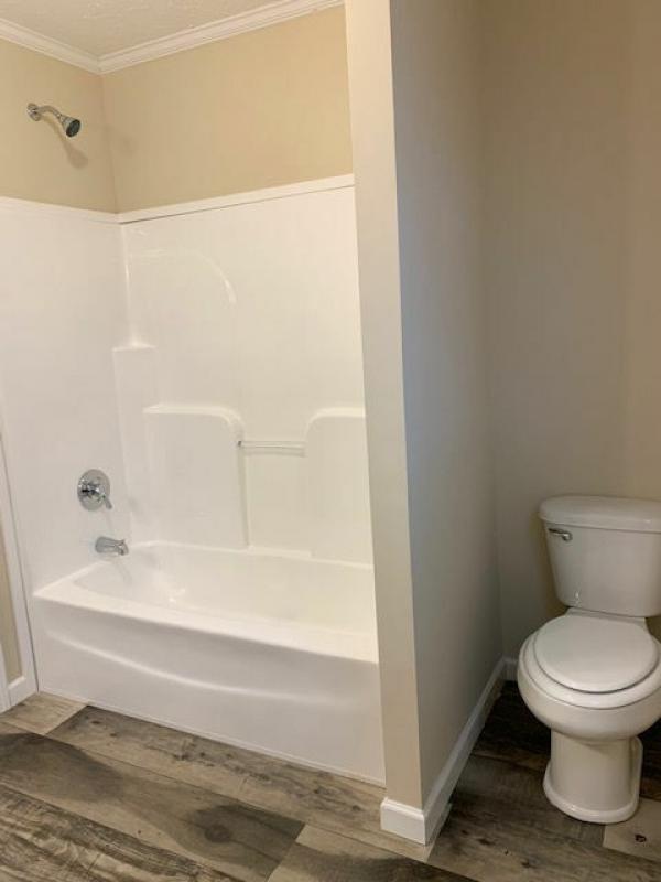 2020 Clayton Homes Inc Community Series Mobile Home