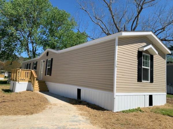 2020 Clayton Homes Inc Community Series Mobile Home