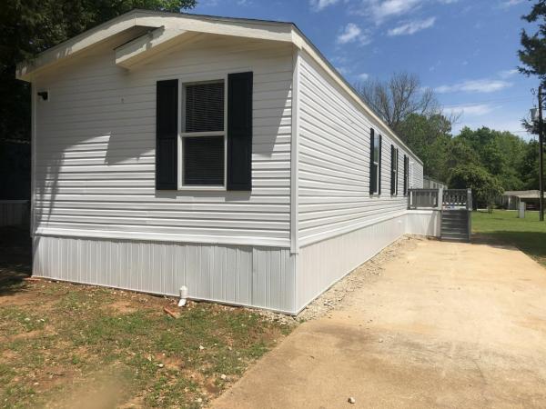 2020 Champion Yes Series Mobile Home