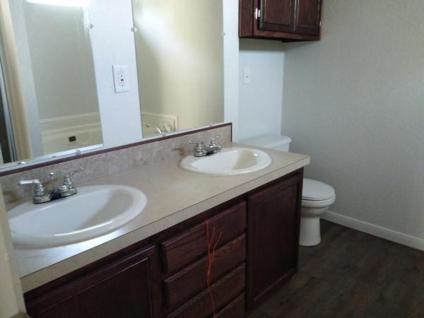 2020 Elliott Mobile Homes Solitaire Mobile Home