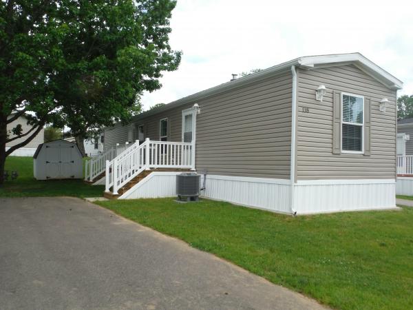 Photo 1 of 2 of home located at 7140 Selby Rd. Lot 118 Athens, OH 45701