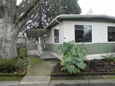 Photo 2 of 16 of home located at 1475 Greenacres Rd #104 Eugene, OR 97408