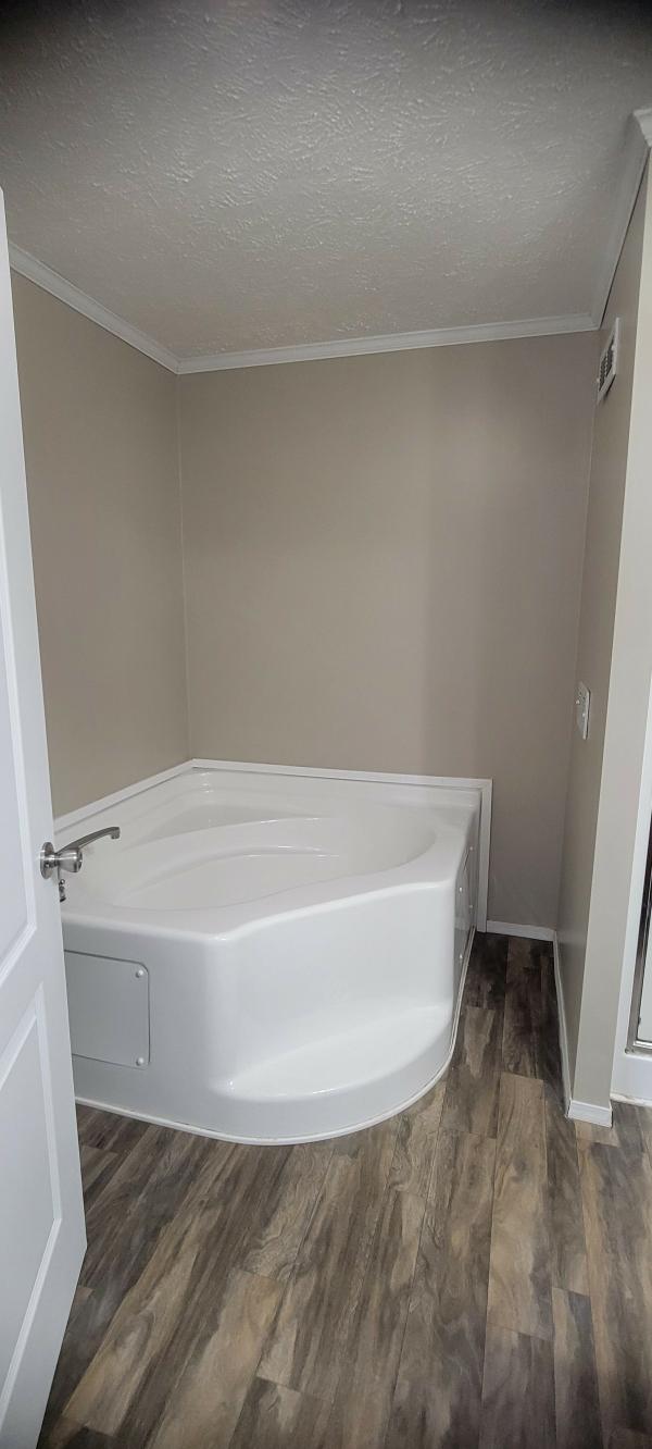 2018 MANSION 212 MANSION SINGLEWIDE SERIES  Home