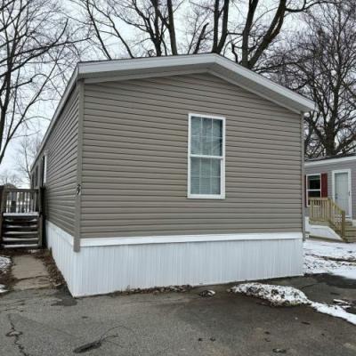 Mobile Home at 9901 State Road 3 #0027 Muncie, IN 47303