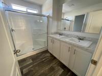 2022 Clayton Homes Inc Express Mobile Home