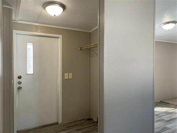 2002 Clayton Homes Inc Community Series Mobile Home