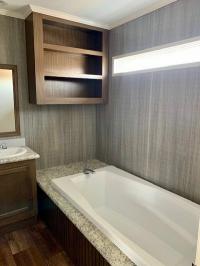 2019 American Homestar Corp Oak Creek Mobile Home