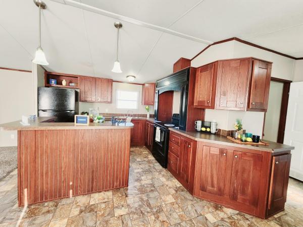 2012 Clayton Homes Inc Decision Maker Mobile Home