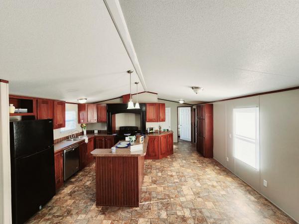 2012 Clayton Homes Inc Decision Maker Mobile Home