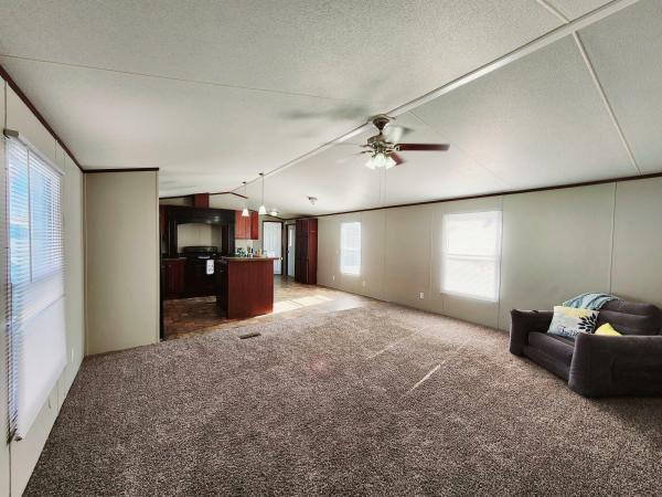 2012 Clayton Homes Inc Decision Maker Mobile Home