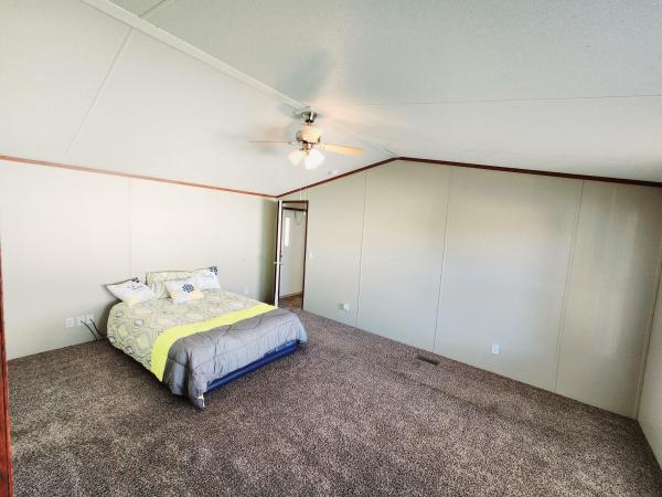 2012 Clayton Homes Inc Decision Maker Mobile Home