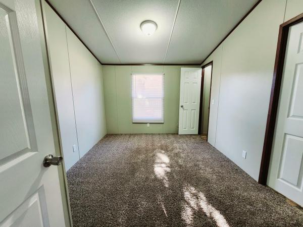 2012 Clayton Homes Inc Decision Maker Mobile Home