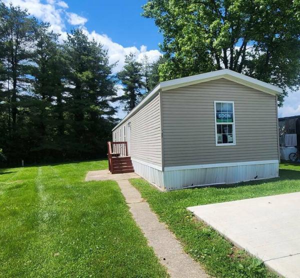 Photo 1 of 2 of home located at 315 W Gordon Pike, #145 Bloomington, IN 47403