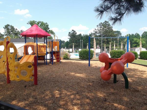 Photo 1 of 2 of home located at 432 Birchwood Dr Moncks Corner, SC 29461