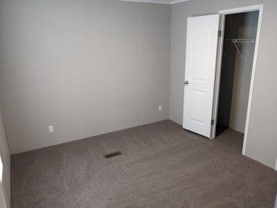 Photo 5 of 12 of home located at 181 Bobwhite Lane House Springs, MO 63051