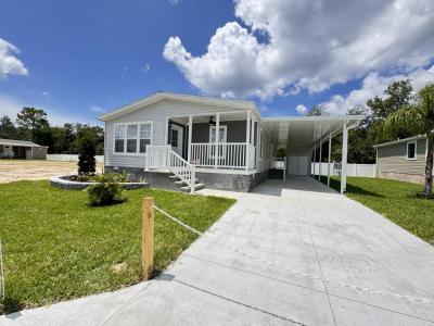 Photo 3 of 12 of home located at 1232 SE Hub Street Crystal River, FL 34429