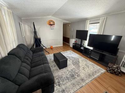 Photo 4 of 18 of home located at 379 Ellen St Wallkill, NY 12589