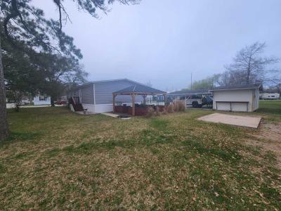 Photo 2 of 5 of home located at 2935 Calder Dr #3 League City, TX 77573