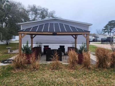 Photo 3 of 5 of home located at 2935 Calder Dr #3 League City, TX 77573