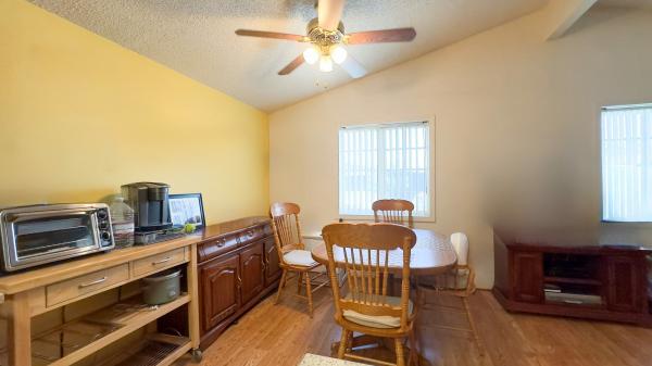 1989 KOZY 99051A  Home