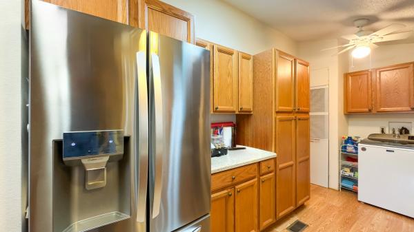 1989 KOZY 99051A  Home