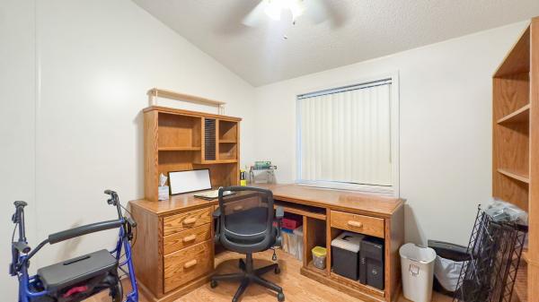 1989 KOZY 99051A  Home