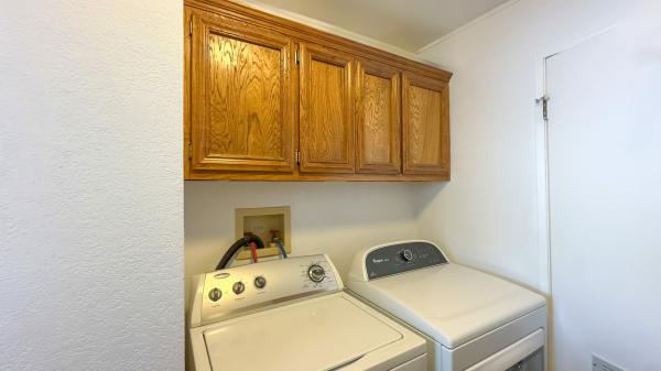 1990 Golden West Homes Country Estate  Home