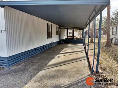 Photo 2 of 37 of home located at 13582 E Hwy 40, Lot 182 Silver Springs, FL 34488