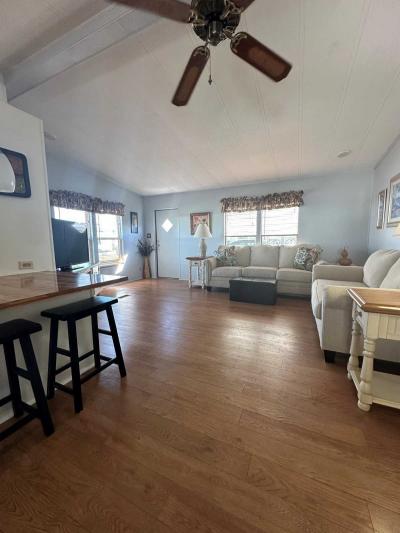 Photo 5 of 15 of home located at 303 Chives St Sebring, FL 33872