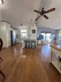 1983 Schu Manufactured Home