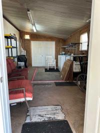 1983 Schu Manufactured Home