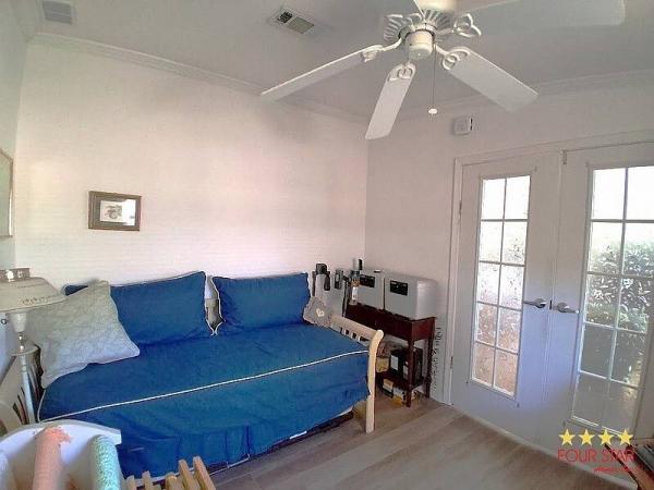 2002 PALM   Home