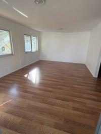 1975 Manufactured Home