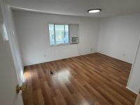 1975 Manufactured Home