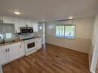 1975 Manufactured Home