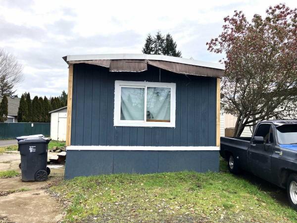 1979  Mobile Home For Sale