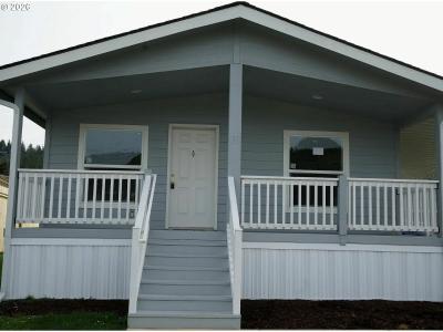Mobile Home at 1200 E Central Ave #80 Sutherlin, OR 97479