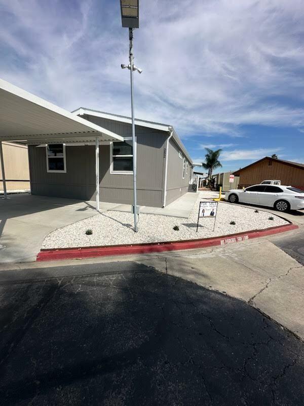 2025 Cavco 220CL24483E Mobile Home