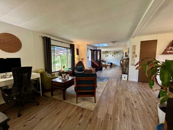 1977 Bon Prix Mobile Home For Sale