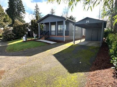 Photo 2 of 16 of home located at 9874 Golf Club Rd, Sp. #39 Stayton, OR 97383