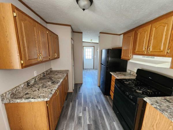 1999  Mobile Home For Sale