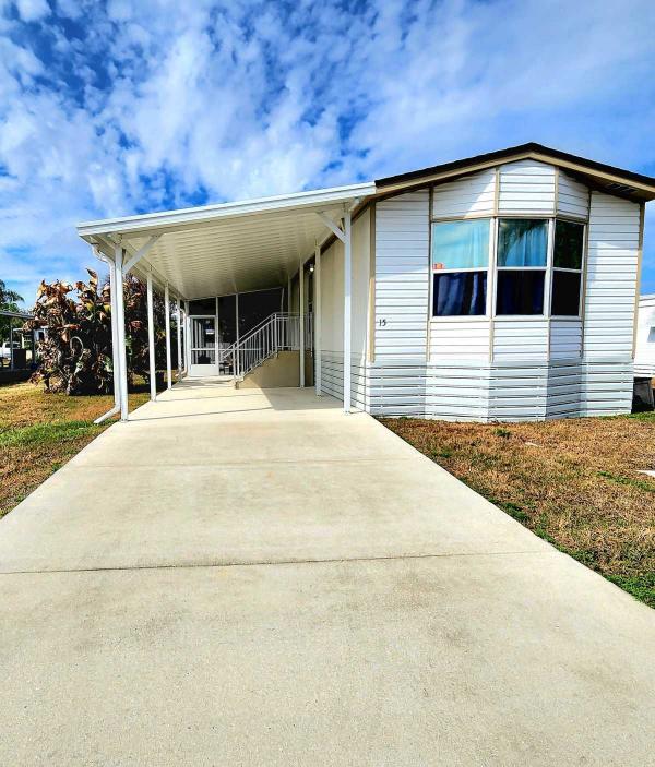 1989  Mobile Home For Sale