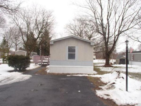 Photo 1 of 2 of home located at Lake Country Mobile Manor 215 Placid Park Shortsville, NY 14548