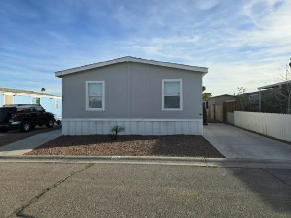 2022 Clayton - Buckeye AZ Mobile Home For Rent