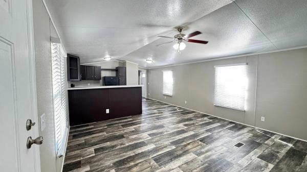 2009 Clayton Homes Inc Mobile Home For Sale