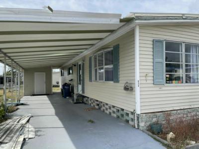 Photo 3 of 4 of home located at 934 Siesta Drive Ellenton, FL 34222