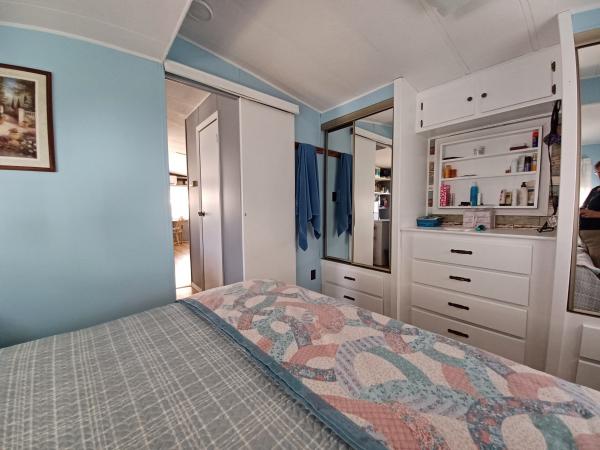 1984 HONE 1984 Mobile Home