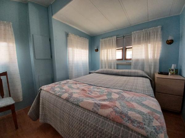 1984 HONE 1984 Mobile Home